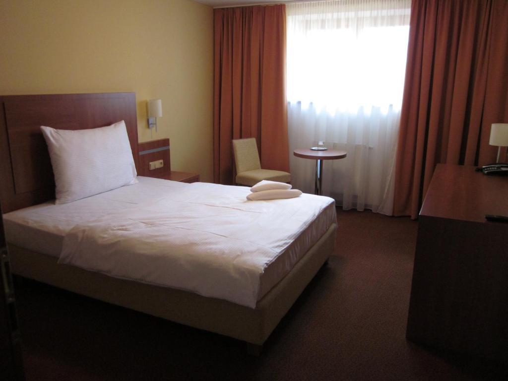 Rožnov pod Radhoštěm Wellness Resort Energetic חדר תמונה